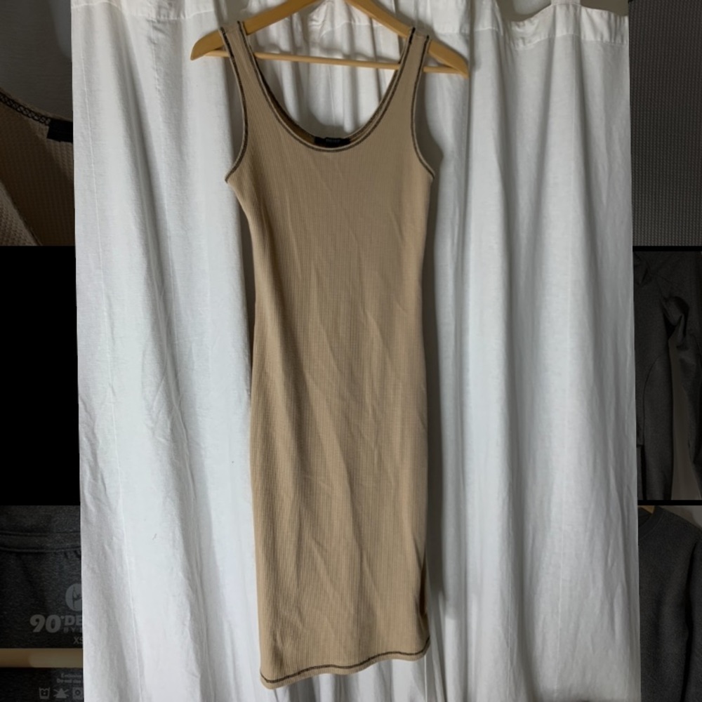 ***SOLD***Bodycon midi dress